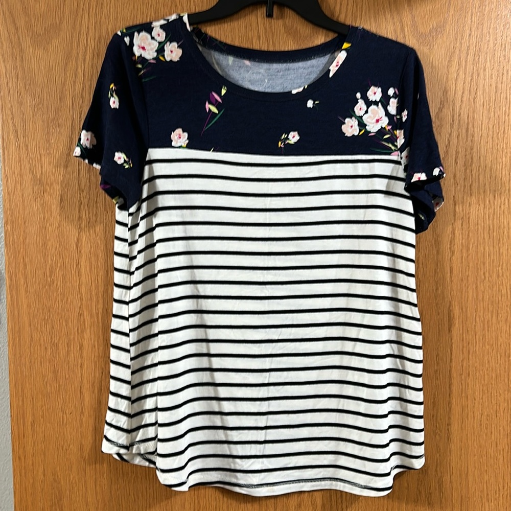 Maurices, 24/7, women’s t-shirt